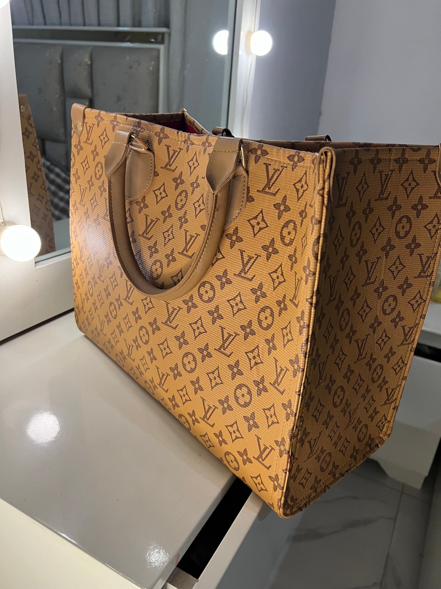 Brown tote