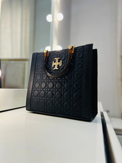 De Quli Black Handbag